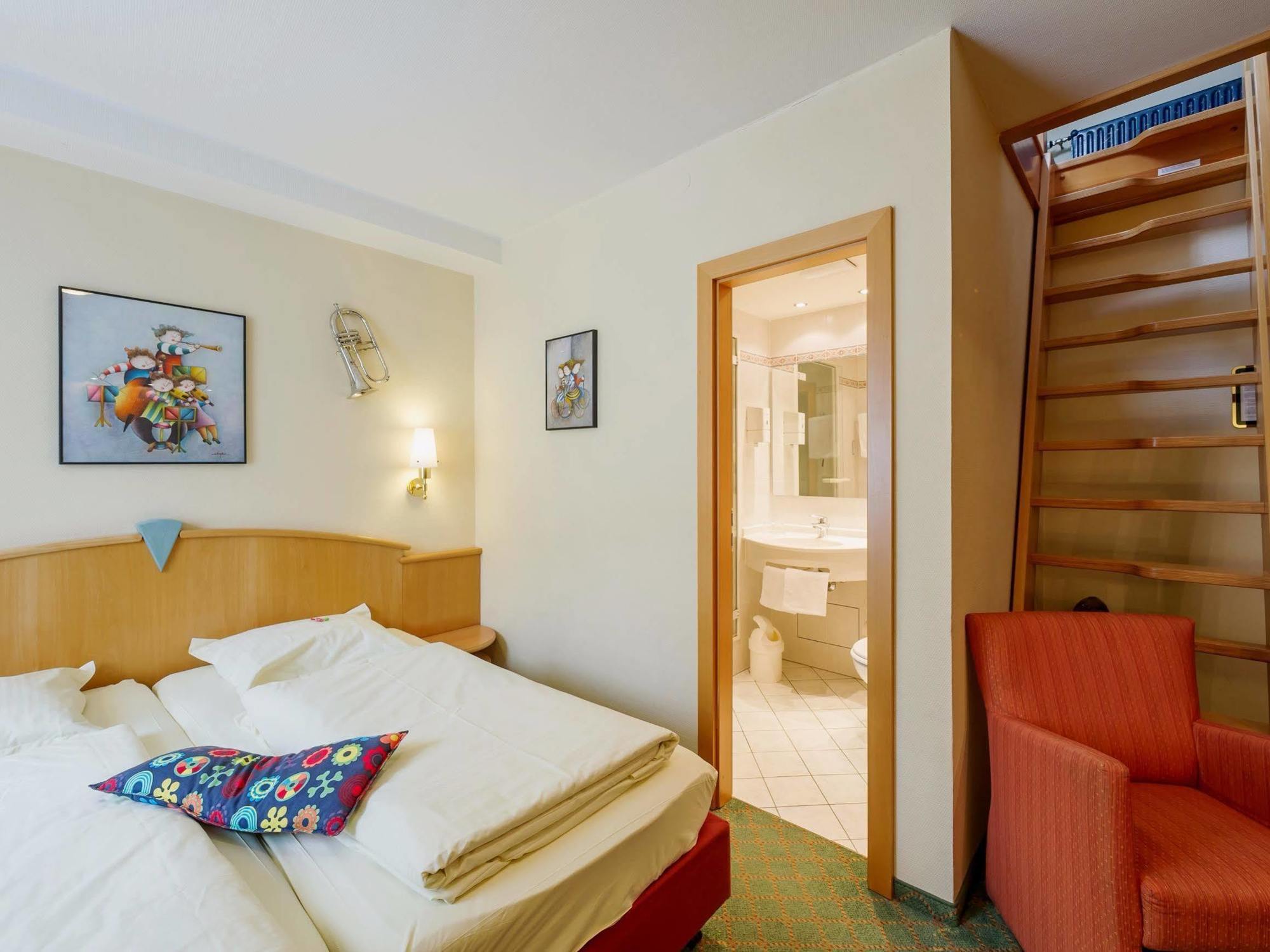 Logis Gourmet & Relax Hotel De La Sure Esch-sur-Sûre Zewnętrze zdjęcie