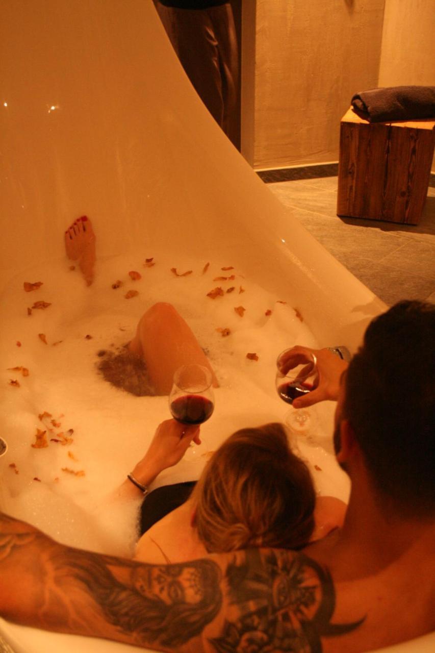 Logis Gourmet & Relax Hotel De La Sure Esch-sur-Sûre Zewnętrze zdjęcie